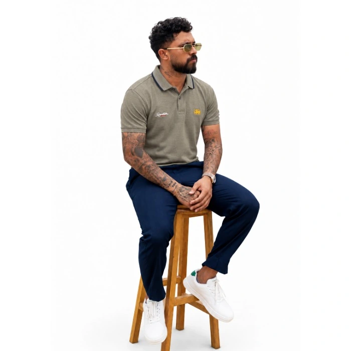 Signature Mens Lion Logo Polo T Shirt